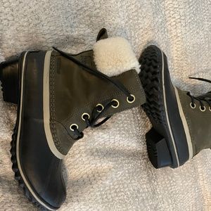 Sorel Womens Waterproof Boot